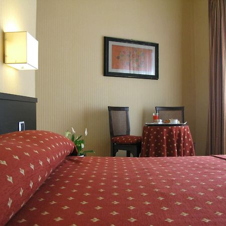 York Hotel Rome Bagian luar foto