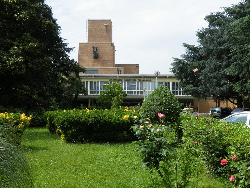 York Hotel Rome Bagian luar foto